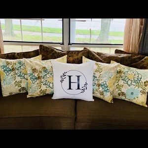 Personalized Throw Pillow Cover .